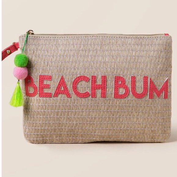Francesca's Collections Handbags - NWOT Beach Bum Large Straw Tassel Clutch Wristlet